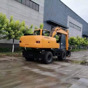 150型玉柴輪式挖掘機