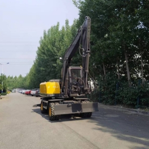 95型輪式挖掘機(jī)